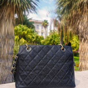 CHANEL PRE-OWNED CAVIAR SKIN GOLD